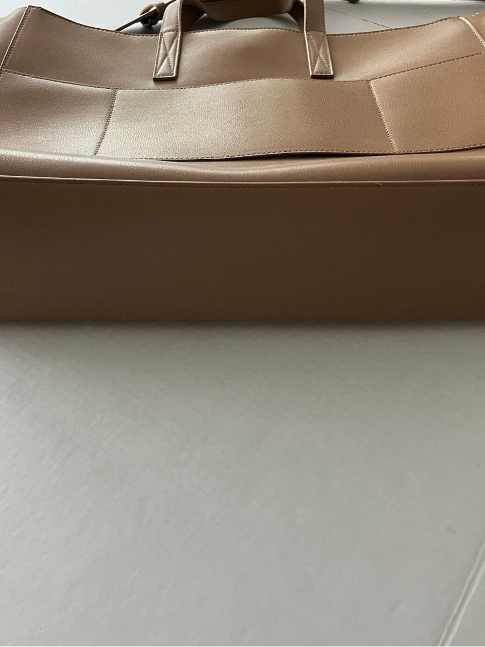 CALPAK Haven 16" Laptop
Computer Tote Shoulder Bag - Toffee Beige Tan NWOT - Picture 15 of 16